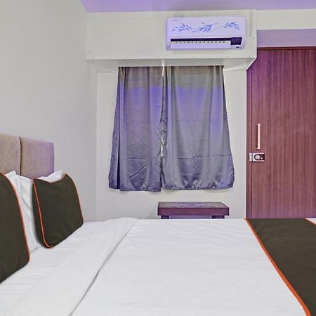 Super Collection O Rk Inn Chinchvad Exterior photo