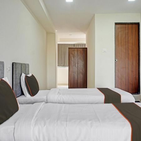 Super Collection O Rk Inn Chinchvad Exterior photo